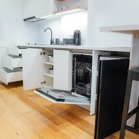 Quiet Loft With Ac Location New * リガ